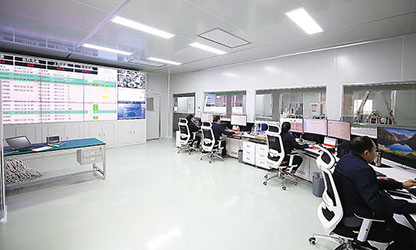 央媒持續(xù)關(guān)注 虹潤(rùn)再增信心--新華社客戶(hù)端專(zhuān)題報(bào)道巜福建順昌虹潤(rùn)儀表的國(guó)產(chǎn)化之路》，生動(dòng)描述虹潤(rùn)公司近年走過(guò)的成功之路